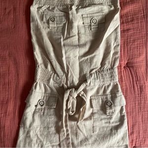 Elastic fitted mini dress